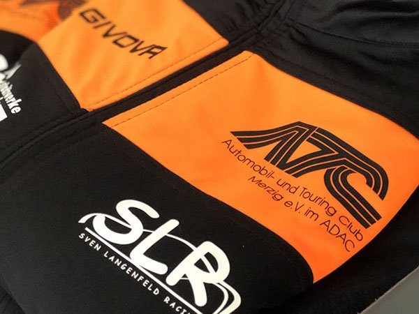Trainingsanzüge bedruckt